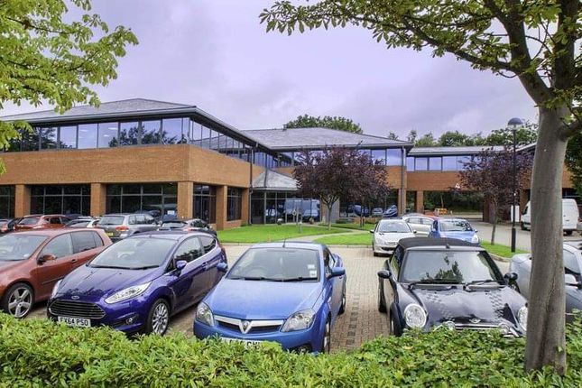 Thumbnail Office to let in Sentinel House, Ancells Business Park, Harvest Crescent, Fleet
