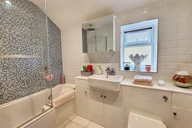 End terrace house for sale in Sydney Road, Eastbourne