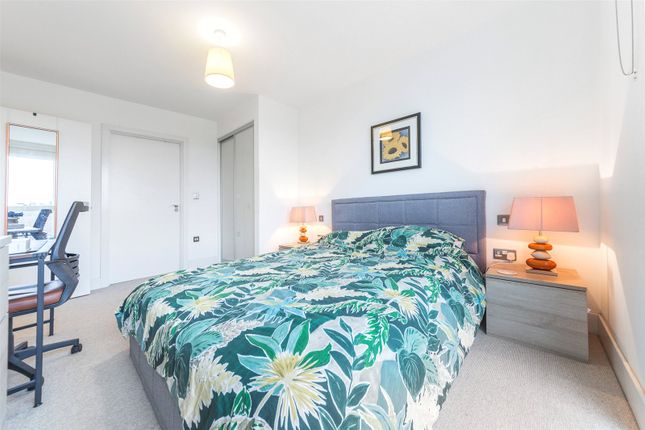 Flat for sale in Bodiam Court, 4 Lakeside Drive, Park Royal, London