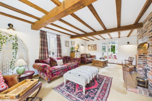 2, Apple Grove, Stowmarket photo 4