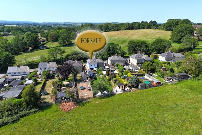 8, Pardys Hill, Corfe Mullen photo 2