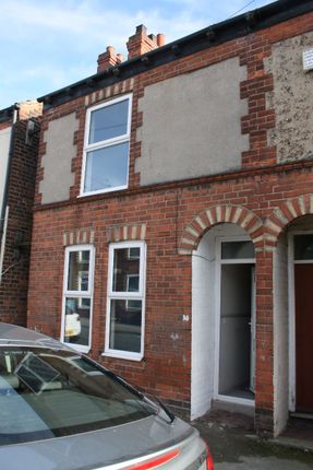 Thumbnail Terraced House To Rent In Folkestone Street Hull Thumbnail Terraced House To Rent In Folkestone Street Hull