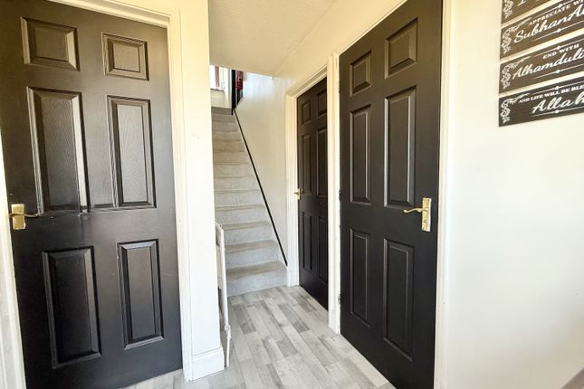 1, Lindsay Close, Sunderland photo 2