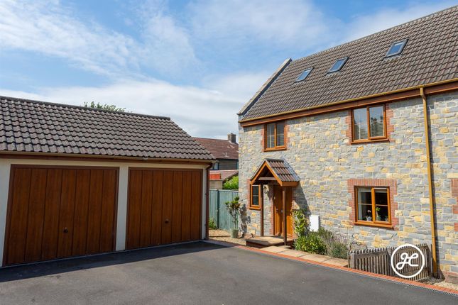 End terrace house for sale in Downend Farm Close, Puriton, Bridgwater - With Barn/Studio
