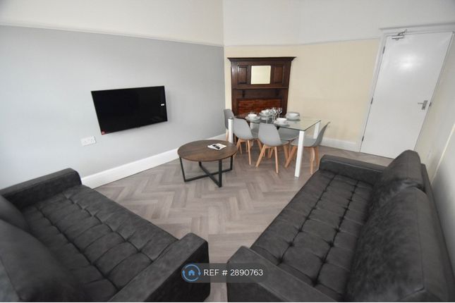 A Aldwick Road, Bognor Regis photo 2