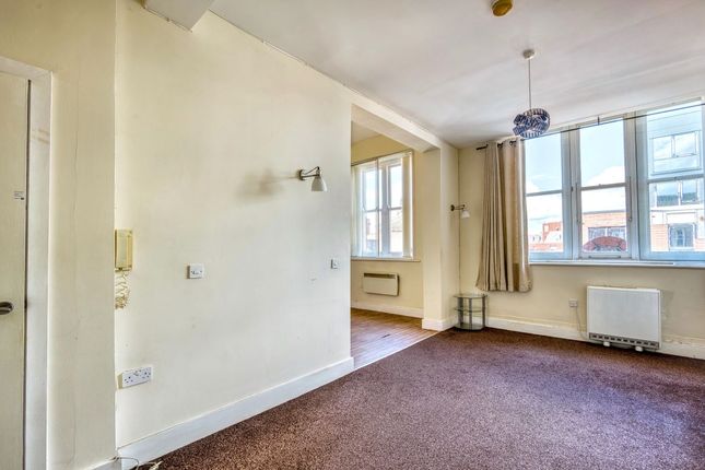 Flat 29 The Old School Rooms, Great Moor Street, Bolton, Lancashire, BL1 1NR photo 3