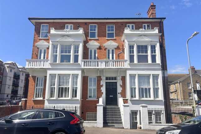 Thumbnail Flat to rent in Eastern Esplanade, Cliftonville, Margate