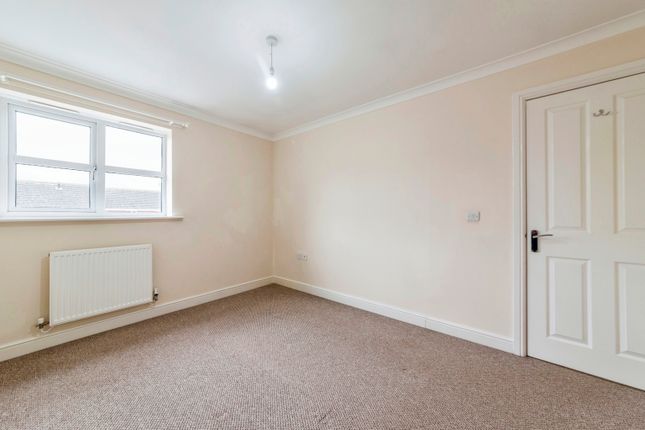 Terraced house for sale in Juniper Way, Sleaford
