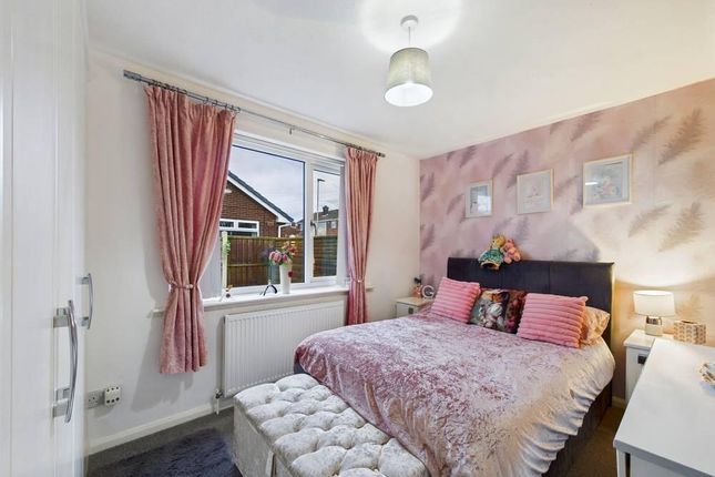 8, Valley Avenue, Pontefract photo 3