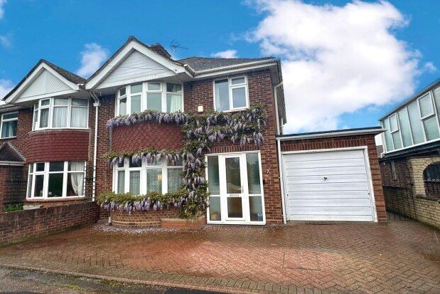Thumbnail Semi-detached house to rent in King William Road, Bedford