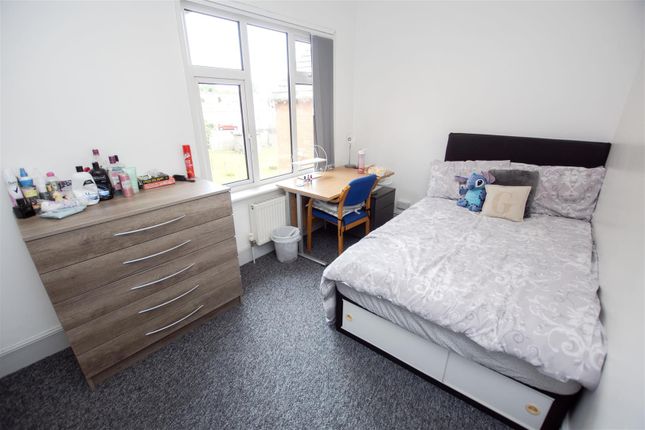 24, OAK TREE LANE, BIRMINGHAM photo 5