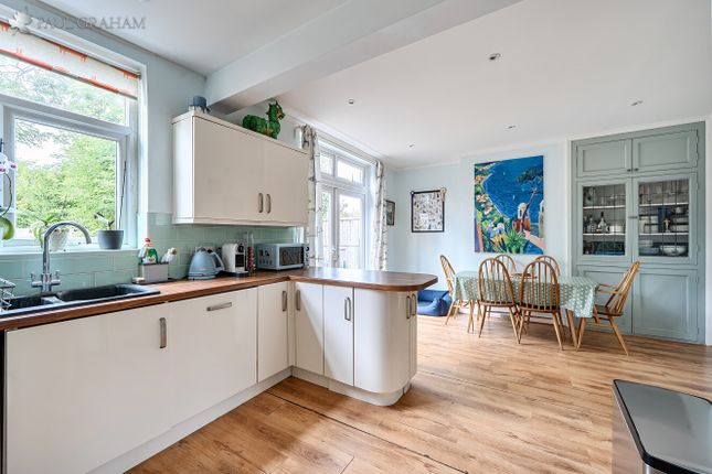 29, Acre Lane, Carshalton photo 4