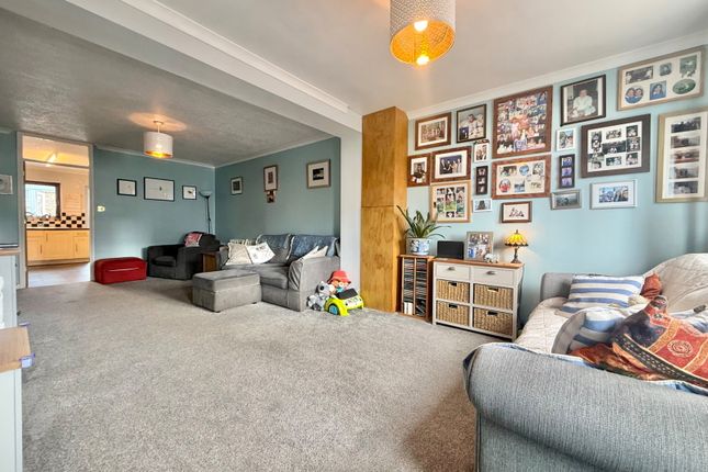 30, Mayburgh Close, Penrith photo 2