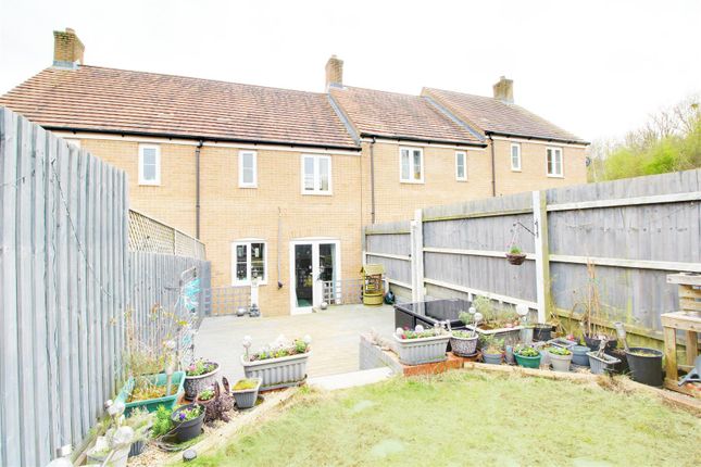 Terraced house for sale in Bunting Close, Hemel Hempstead