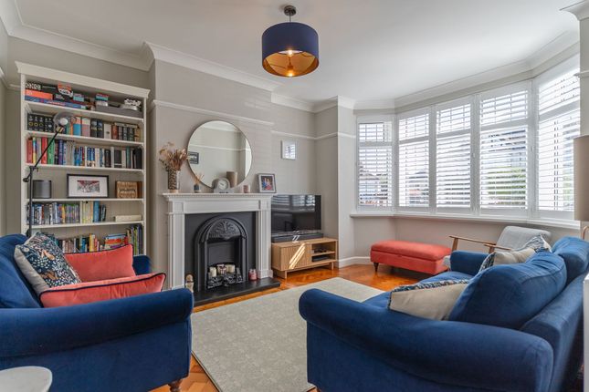 26 Stelvio Park Drive, Newport photo 3