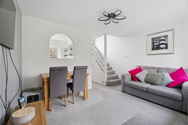 6, Fells Close, Hitchin photo 2