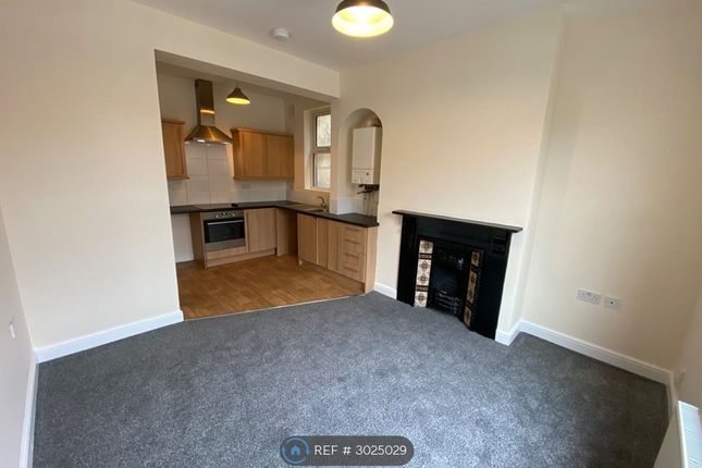 Flat, Harlaxton Road, Grantham photo 5