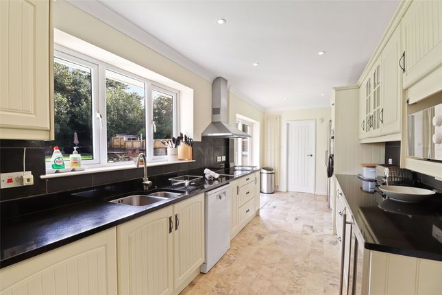 9, Millers Brook, Braunton photo 3
