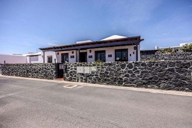 Villa for sale in Tias, Lanzarote, Spain