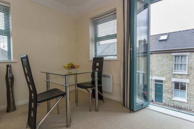 Flat to rent in Stockwell St, Cambridge
