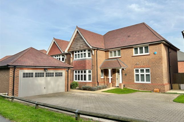 Detached house for sale in Broomyshaw Close, Tamworth
