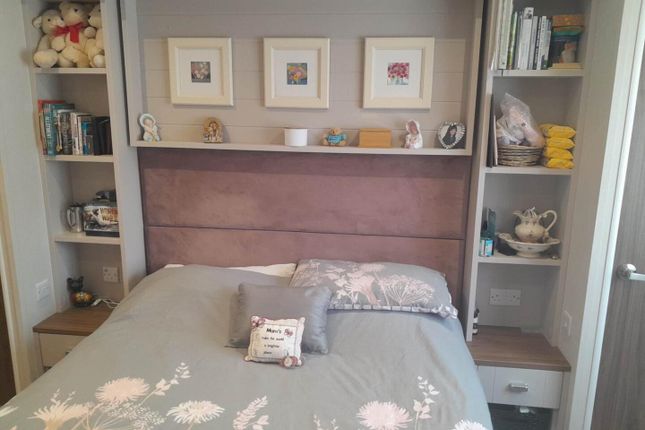 Holiday Home, Willerby Sheraton, Meadow Lane, Twyning photo 5