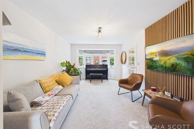 6 Rona Maclean Close, Epsom photo 2