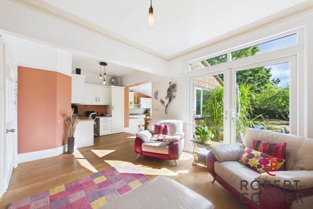 14, Cheney Street, Pinner photo 4