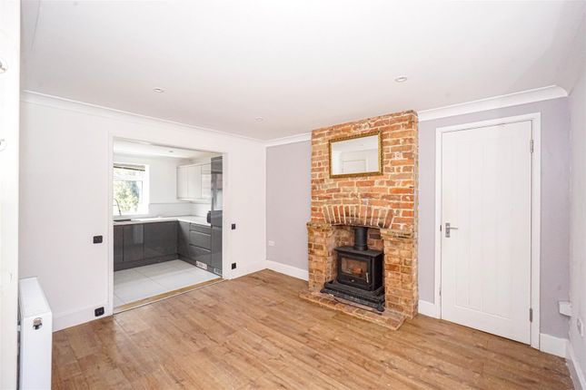 11, Fairlight Road, Hastings photo 4