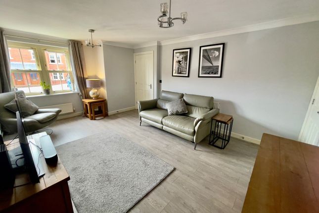 5, Oak Park Terrace, Leeds photo 4