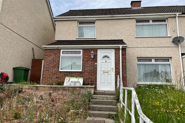 Thumbnail Semi-detached house to rent in Caernarvon Way, Cardiff