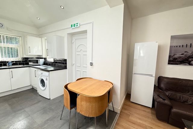445,  Shoreham Street, Sheffield photo 5