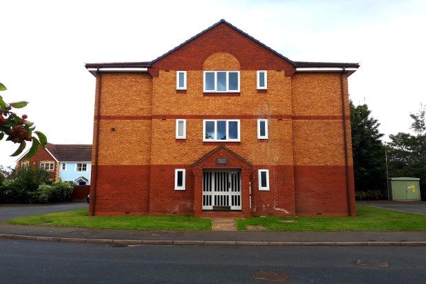 Thumbnail Flat to rent in Regents House, Burton-On-Trent