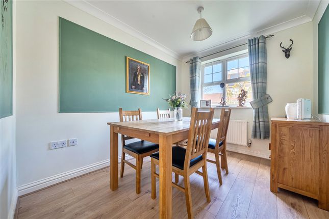 12, Caspian Way, Kent photo 4