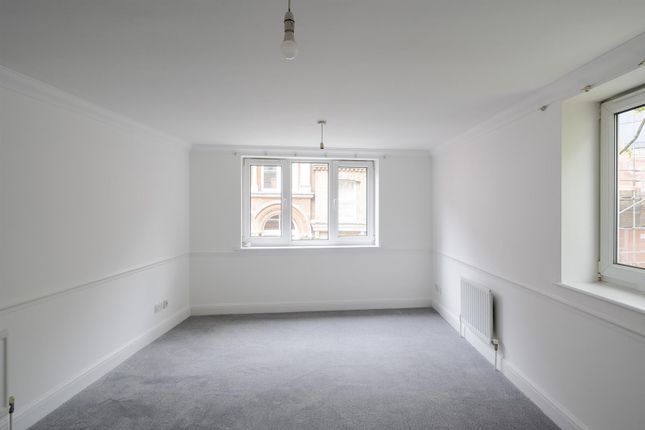 Flat to rent in Milton House, 75 Little Britain, London