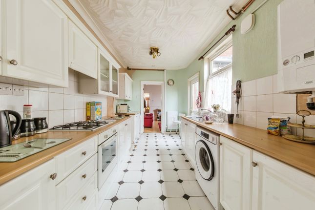 Terraced house for sale in Broad Street, Crewe, Cheshire