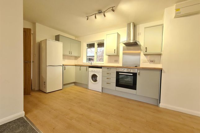Thumbnail Flat to rent in 14 Morleys Place, High Street, Sawston, Cambridge