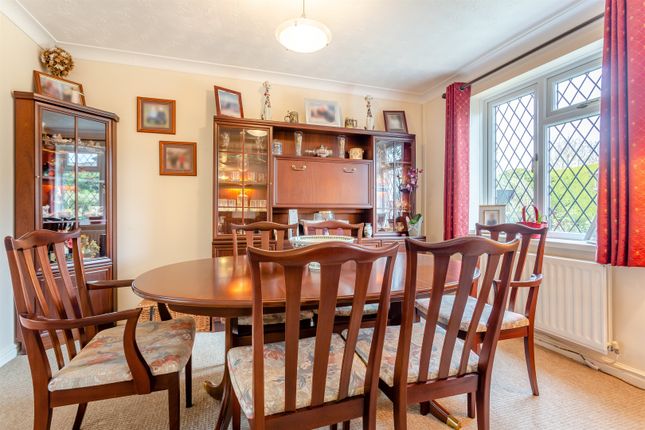 8, Orchid Meadow, Pwllmeyric, Chepstow photo 4