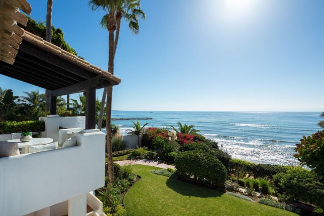 Thumbnail Apartment for sale in The Golden Mile, Marbella Area, Costa Del Sol