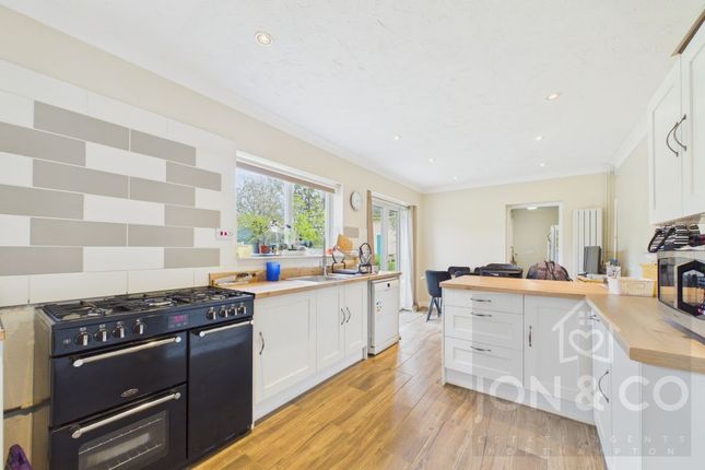 54, Hartwell Road, Milton Keynes photo 4