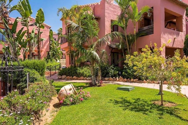 Apartment for sale in Elviria Beachside, Jardines De Don Carlos, 29604, Marbella, Andalucia