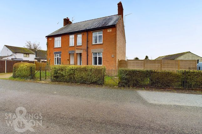 Thumbnail Semi-detached house for sale in Kings Dam, Gillingham, Beccles