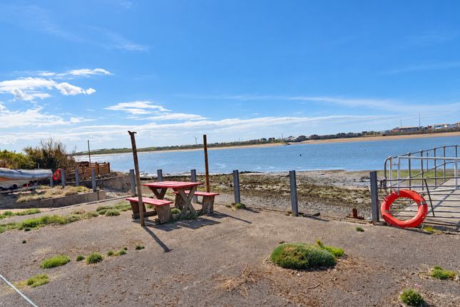 Mooring 3, Wyre Side, Knott End-on-Sea, Mooring 3, Wyre Side, Knott End-on-Sea, Poulton-le-Fylde photo 3
