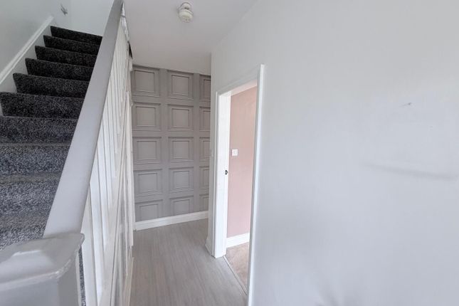 22, Lancaster Road, Middlesbrough photo 3