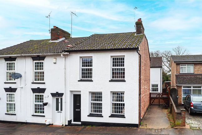 Property for sale in Summer Street, Slip End, Luton, Bedfordshire