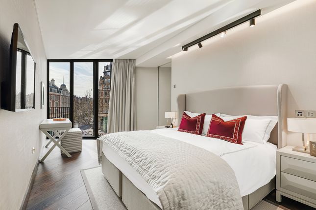 Knightsbridge, Knightsbridge, London photo 3