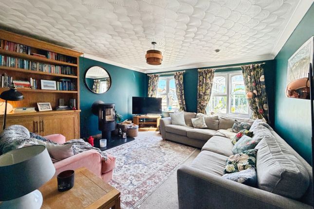 9 Canons Place, Helston, Cornwall photo 3