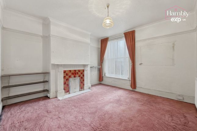 29, The Avenue, Merthyr Tydfil photo 4