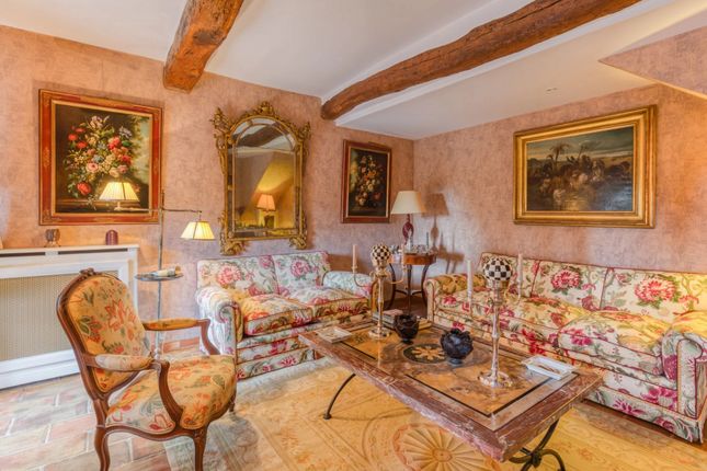 Villa for sale in Grasse, Mougins, Valbonne, Grasse Area, French Riviera
