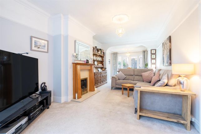 83, Thorntree Drive, Whitley Bay photo 2